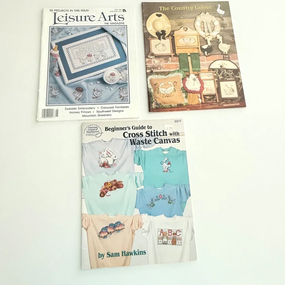 Lot of 3 Vintage Cross Stitch Pattern‎ Books Goose Country Primitive Craft